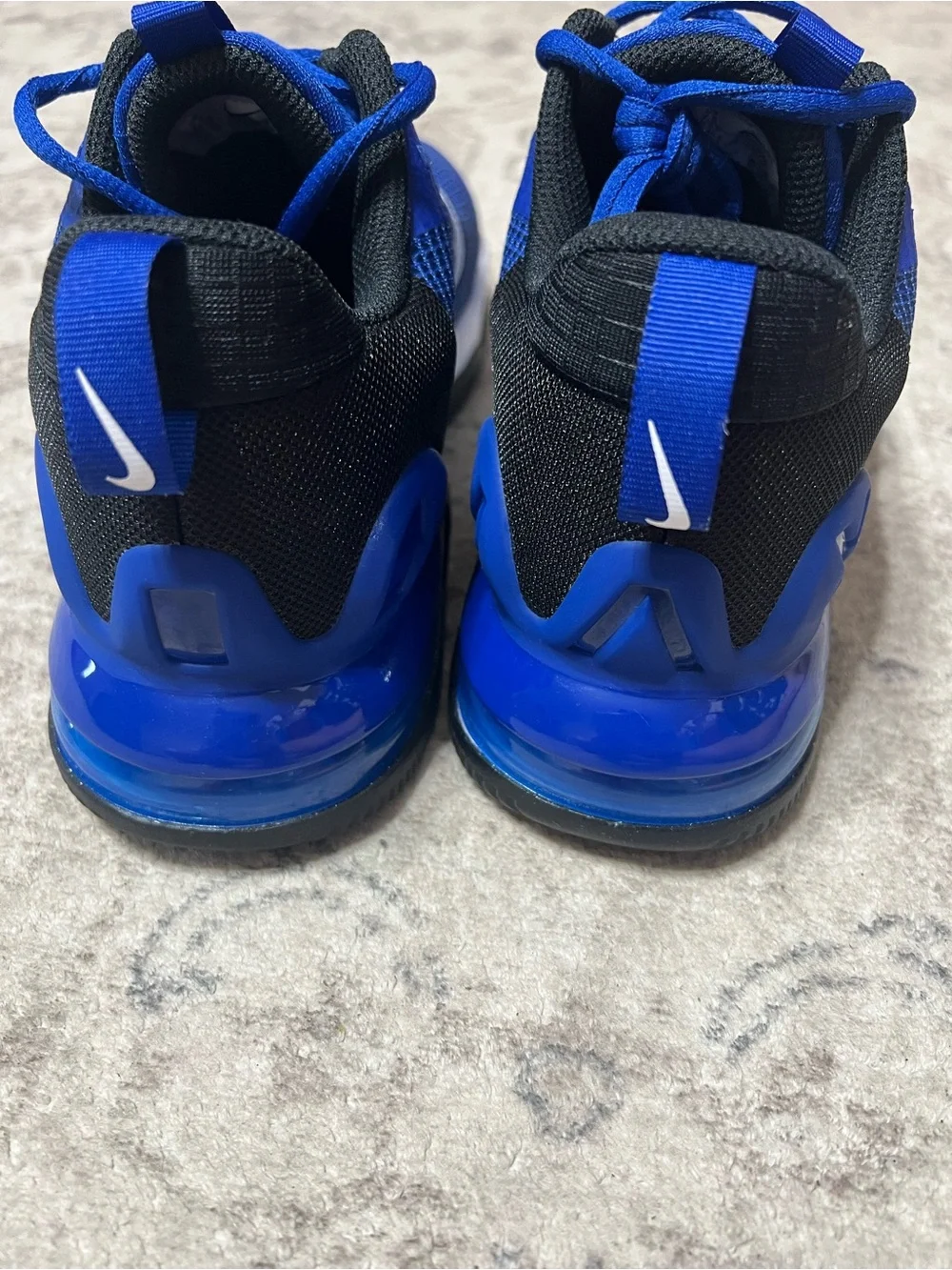 Nike new these